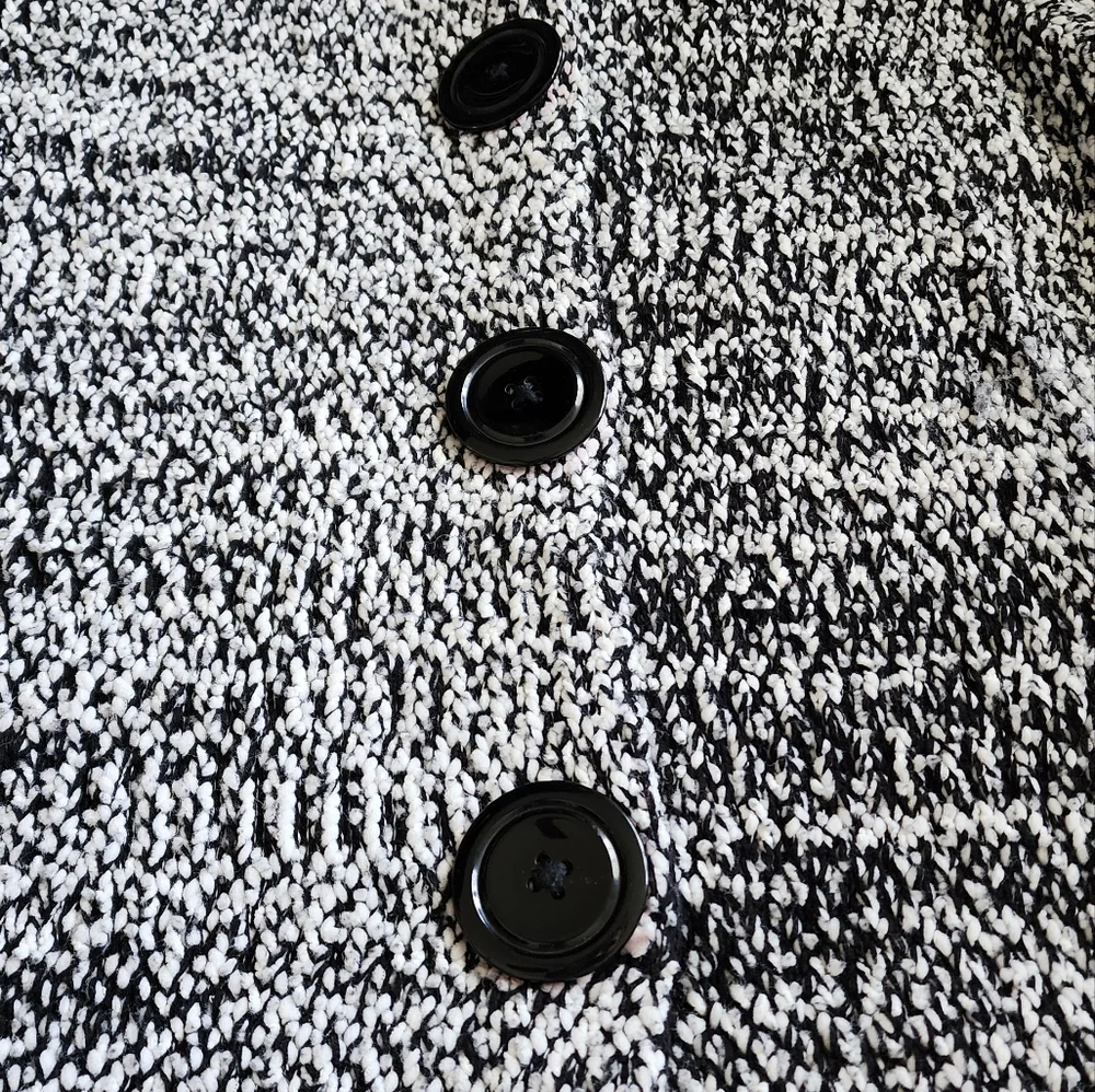 Thick woven coat - Picture 3 of 8